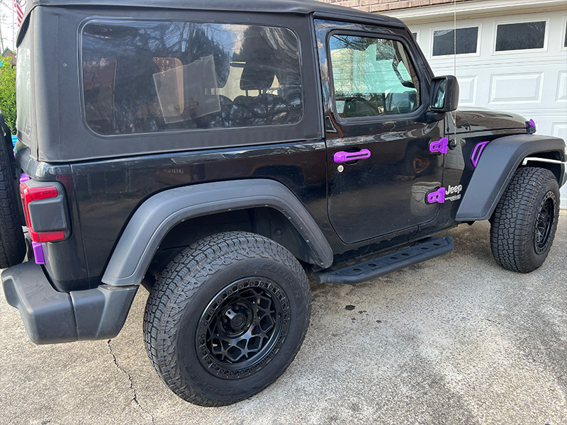 2021 Jeep Wrangler - 17x9 Fuel Offroad Wheels 245/75R17 Cooper Tires