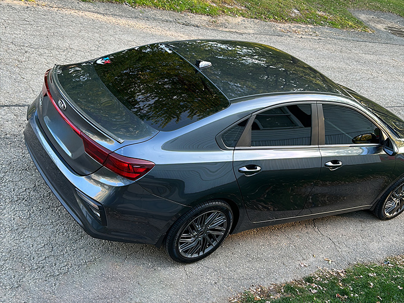 2021 Kia Forte - 17x7.5 Motiv Wheels 225/45ZR17 Lexani Tires