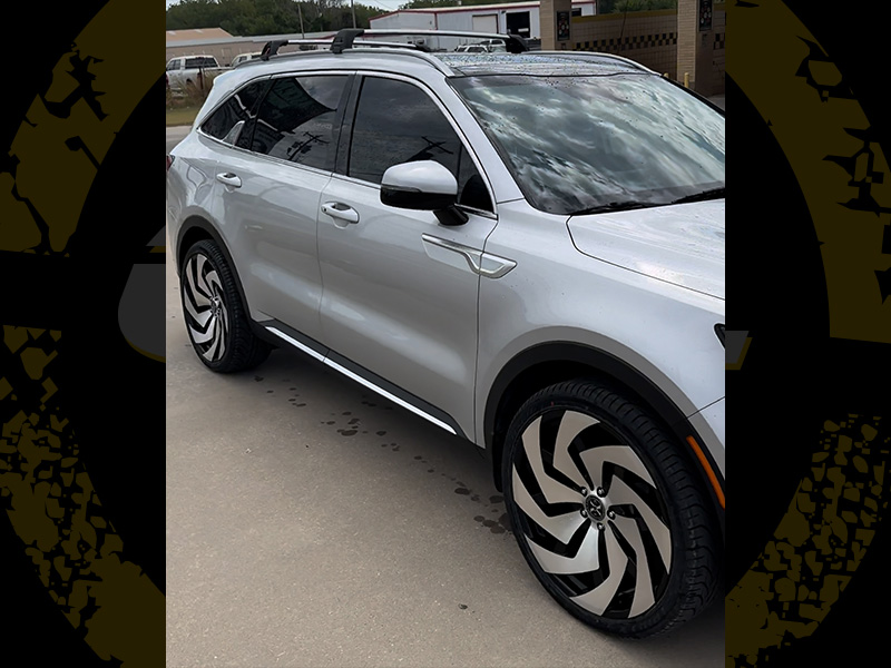 2021 Kia Sorento 22x9 Xcess Wheels 265/35ZR22 Lexani Tires
