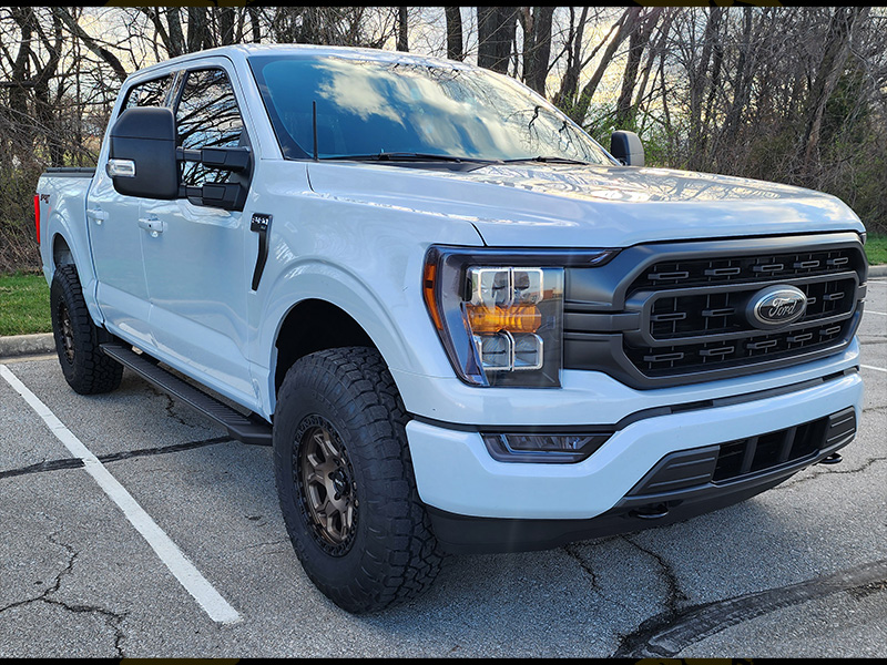 2022 Ford F150 Xlt Mvx 17x9 Toyo Open Country At3 35x11 5r17 3in Rough Country Leveling Kit 