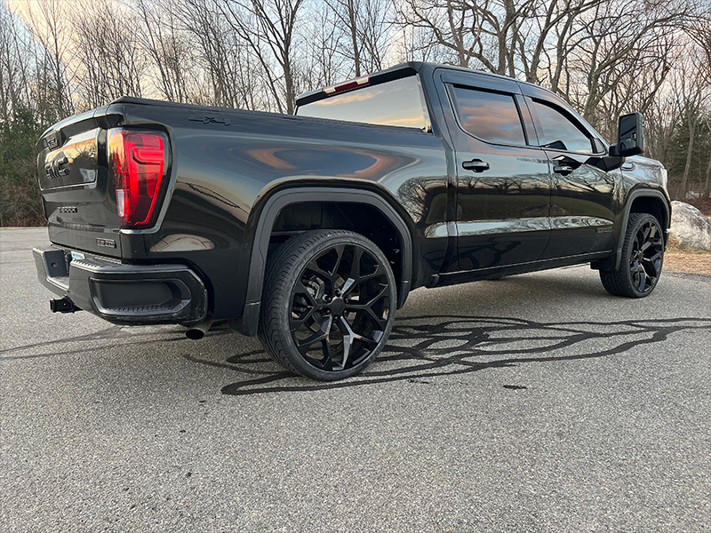 2022 GMC Sierra 1500 - 26x10 Replica Tech Wheels 305/30R26 Lexani Tires