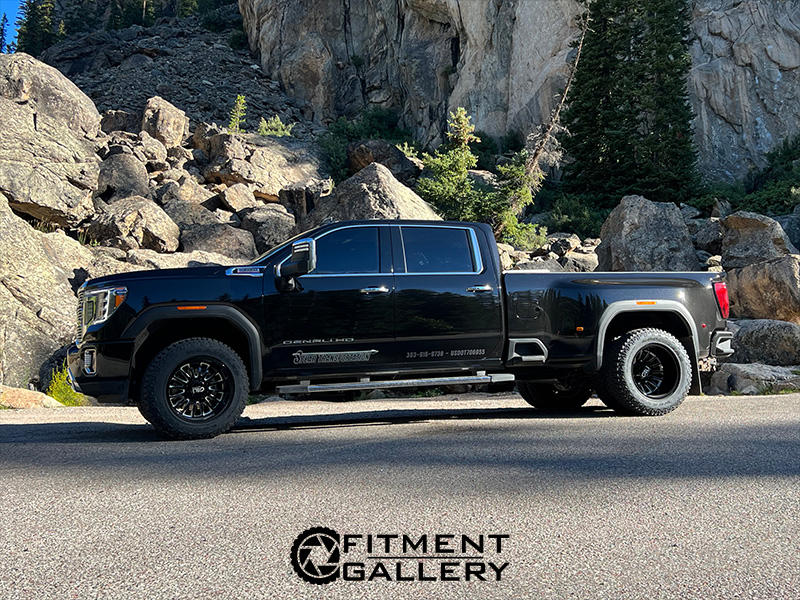 2022 GMC Sierra 3500 HD Staggered Cali Offroad Wheels LT275/65R20