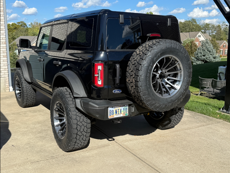 2024 Ford Bronco Badlands 20x10 10 37x1250r20 Toyo Open Country At3 2024 Ford Bronco Badlands 20x10 10 37x1250r20 Toyo Open Country At3