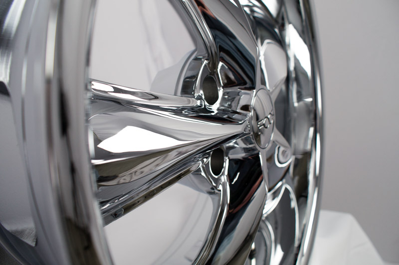 RealView of Foose Legend F105 Chrome 18x8 +1 F10588063