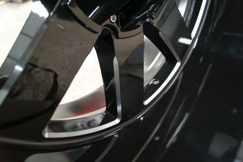 Moto Metal 962 22x14 8 Lug Gloss Black Milled Wheels Rims .JPG