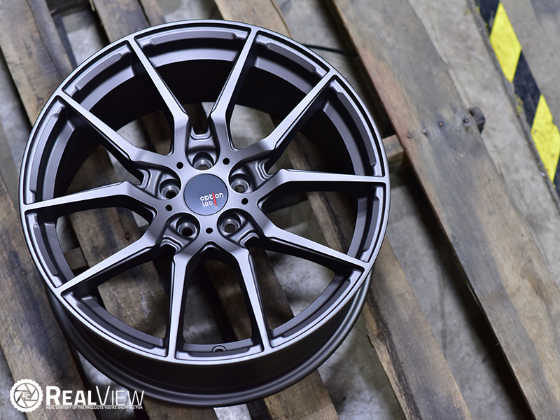 RealView of Option Lab R716 L16 Noble Gray 18x8.5 +48 L168858048MGM