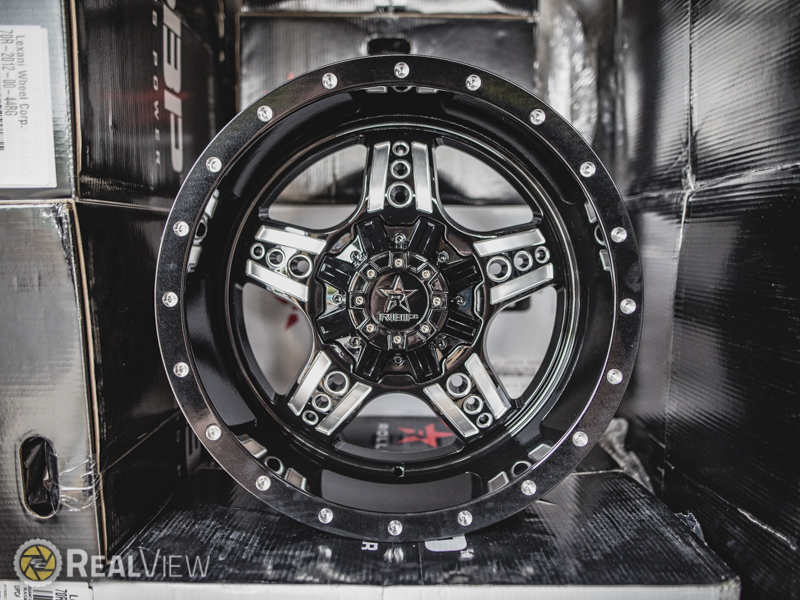 RealView of RBP 90R Colt Gloss Black W/ Milled Spokes 20x10 25 90R