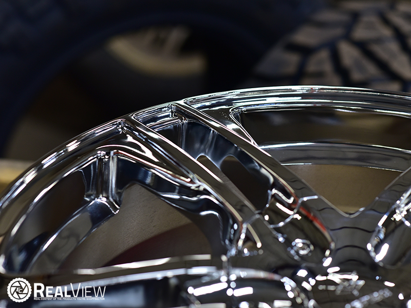RealView of Verde Protocol V36 Chrome - 17x7 +40 - V36-771640C
