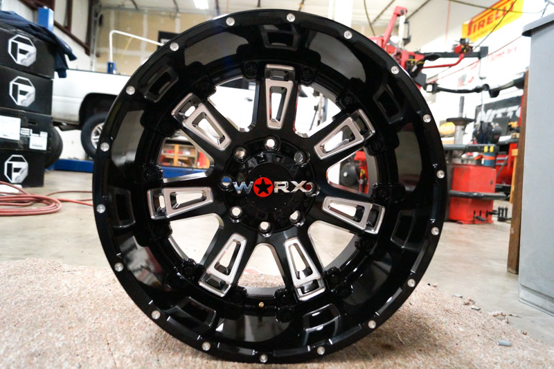 Worx Beast Ii 808bm 20x12 8 Lug Gloss Black Milled Wheels Rims .JPG
