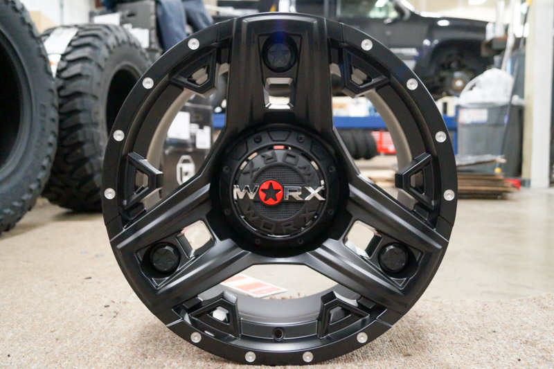 RealView of Worx Triad 801 Black - 18x9 -12 - 801-8905SB12