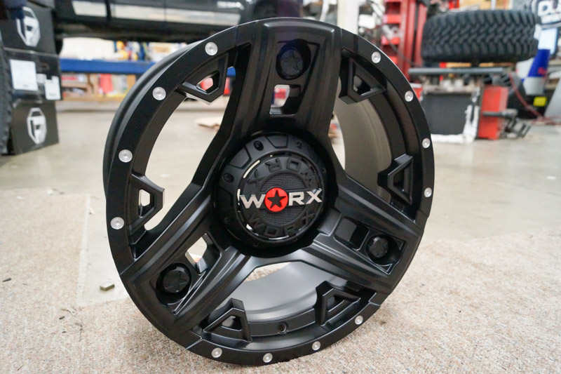 RealView of Worx Triad 801 Black - 18x9 -12 - 801-8981SB12