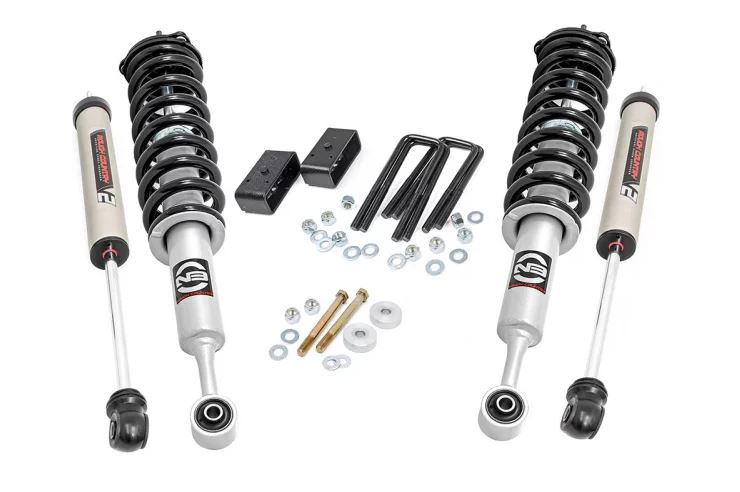 Rough Country 2005-20 Toyota Tundra 3IN Suspension Lift Kit W/ Lifted